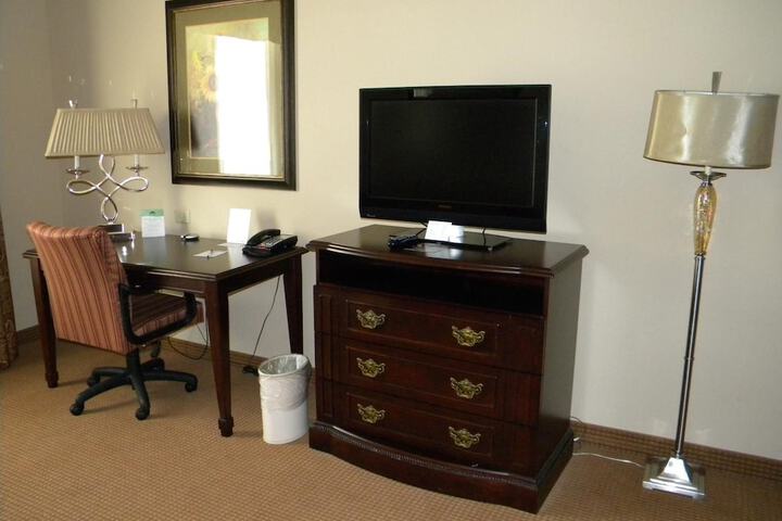 Room 15 of 23