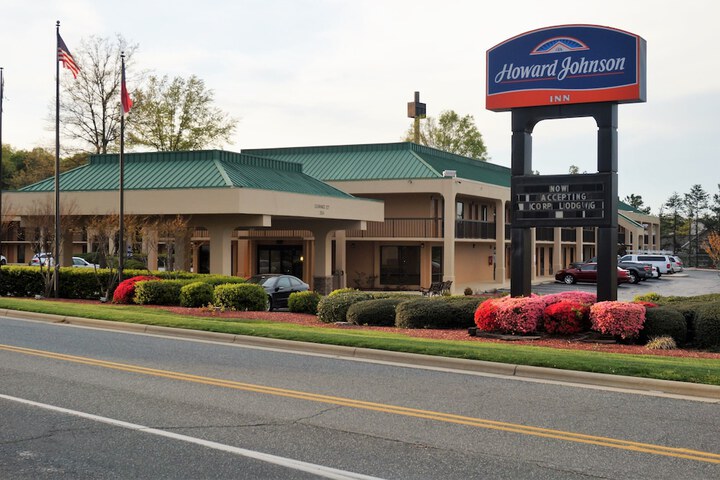 Hotel 14 of 81