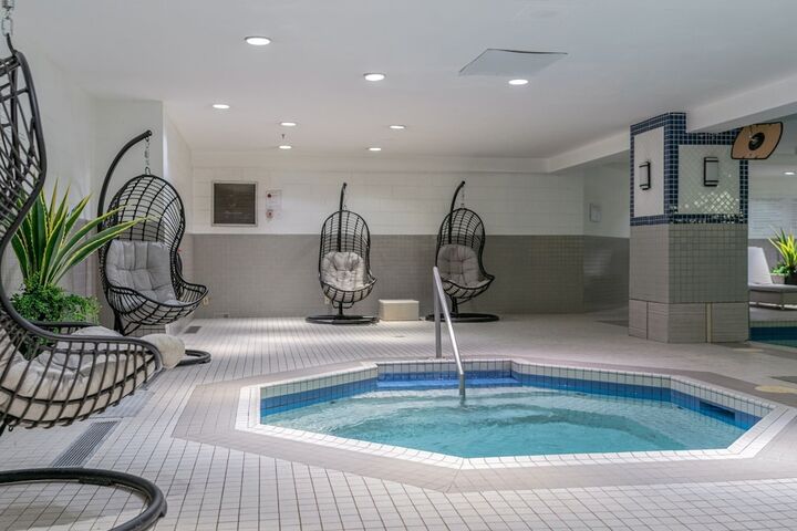 Pool 5 of 73