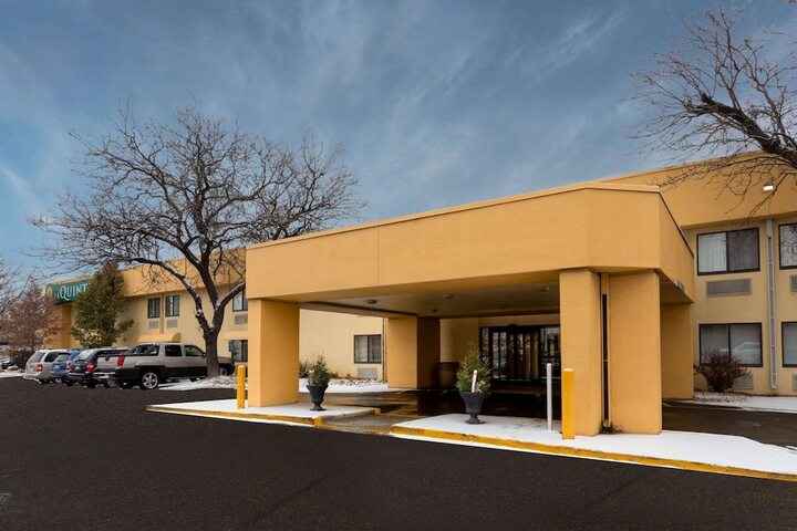 Hotel 2 of 49