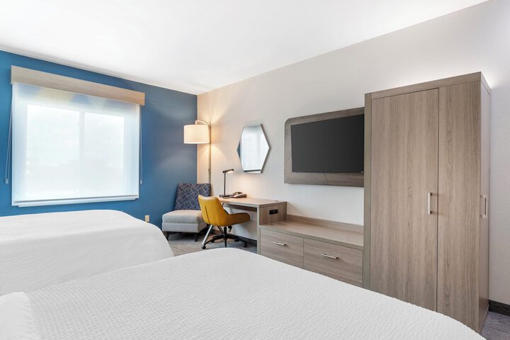 Room 19 of 43