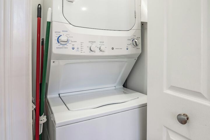 Laundry 249 of 287
