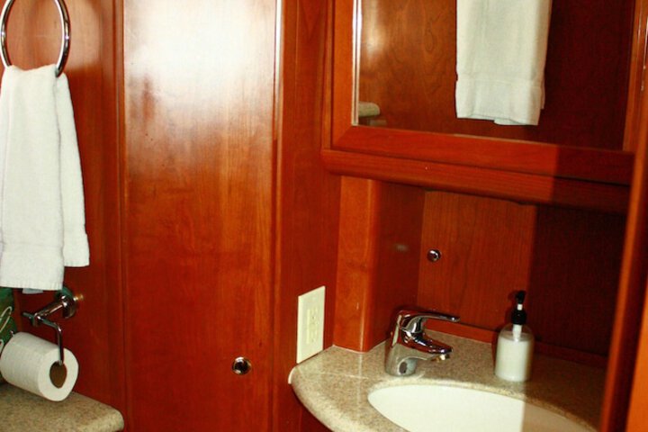 Room 18 of 48