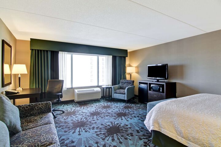 Room 52 of 78