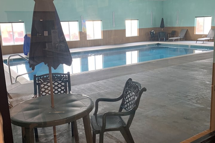Pool 8 of 68
