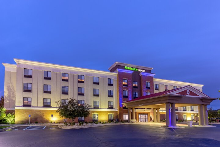 Hotel 6 of 52