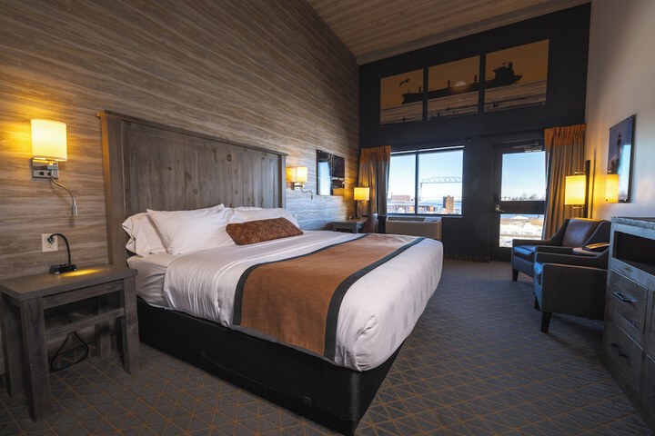 Pier B Resort