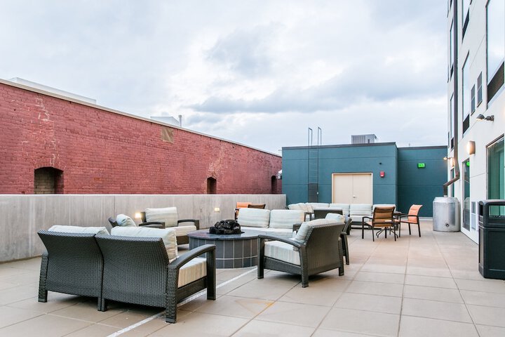 Terrace/Patio 62 of 66