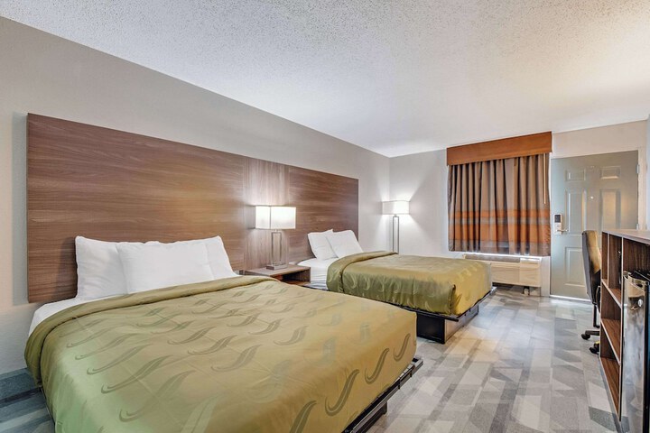 Room 40 of 51