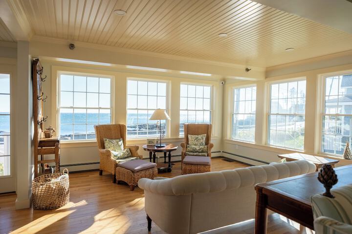 The Beach House Inn