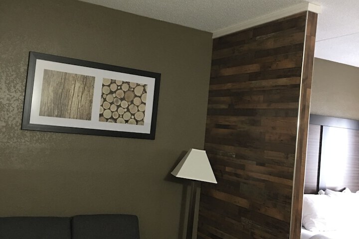 Room 21 of 75