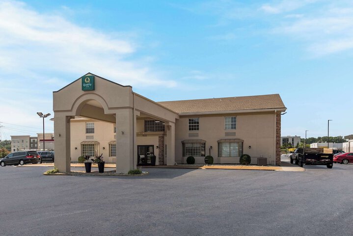 Hotel 3 of 37