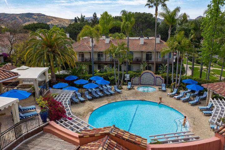Westlake Village Inn