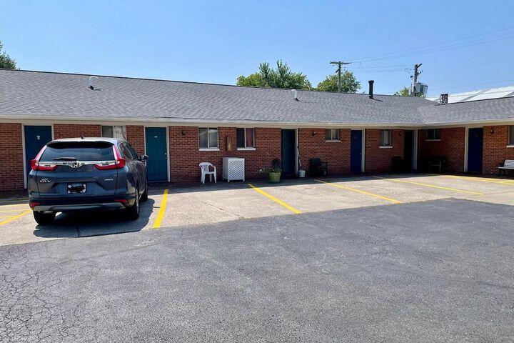 Travelers Inn Motel