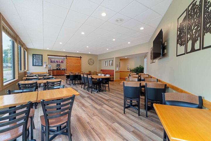Best Western Plus Windjammer Inn & Conference Center