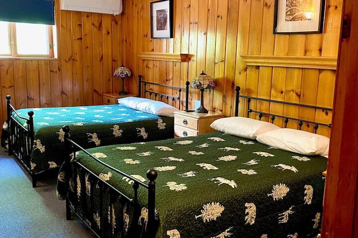 Room 6 of 22