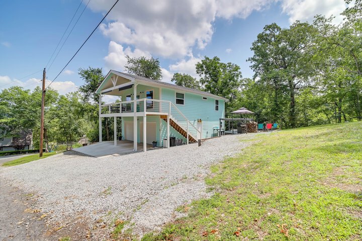 Grand Lake Cottage w / Hot Tub in Eucha