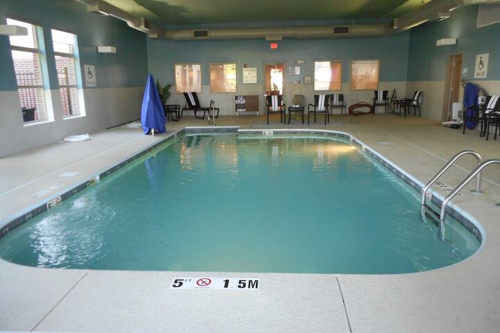 Pool 8 of 23