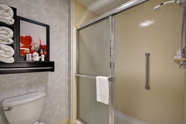 Room 21 of 62