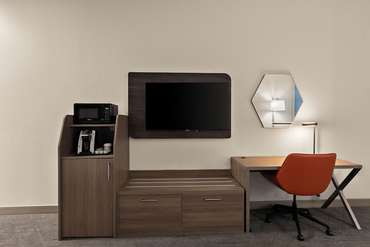 Room 14 of 45