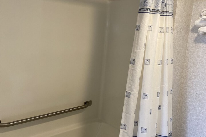 Room 31 of 35