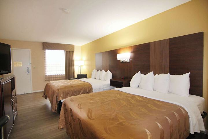Room 7 of 31