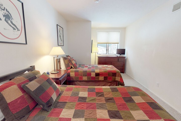 Room 30 of 44