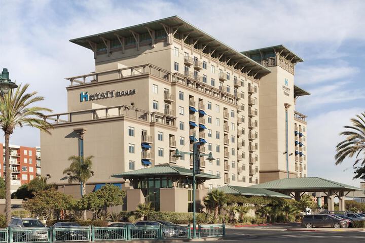 HYATT house Emeryville / San Francisco Bay Area