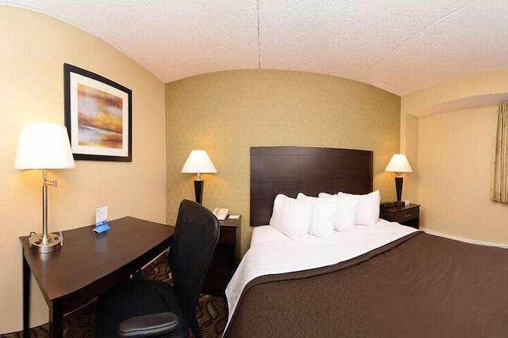 Room 14 of 24