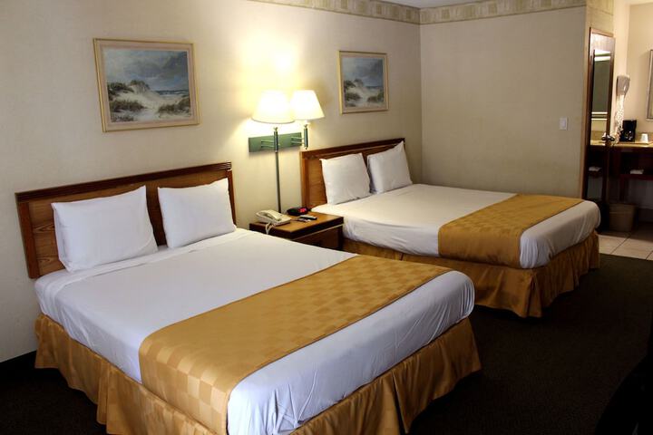 Room 43 of 60