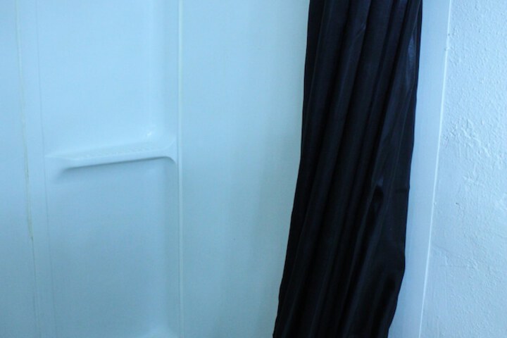 Room 8 of 25