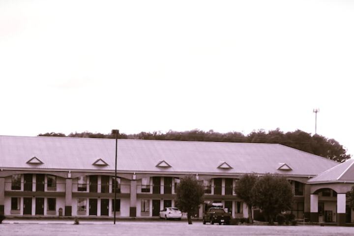 Hotel 3 of 56