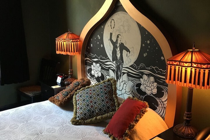 McMenamins Crystal Hotel