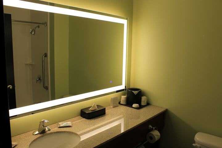Wyndham Garden Fort Wayne
