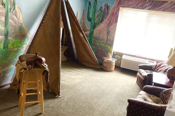 Room 246 of 334