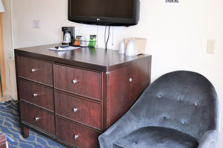 Room 41 of 63