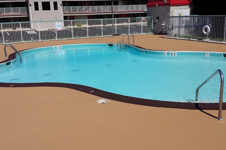 Ramada Hotel & Conference Center by Wyndham Edgewood