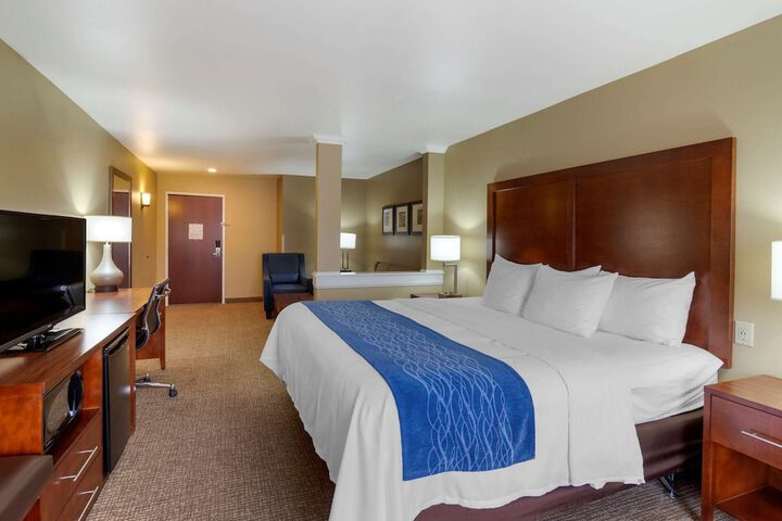 Room 9 of 39
