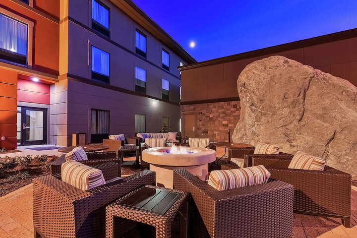 Terrace/Patio 51 of 53