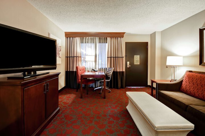 Room 23 of 52