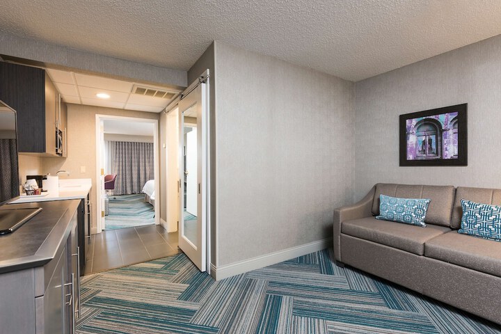 Room 20 of 43