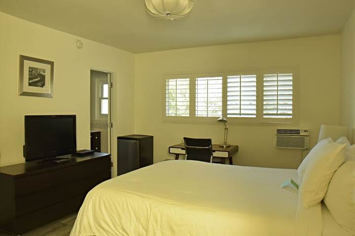 Room 68 of 79