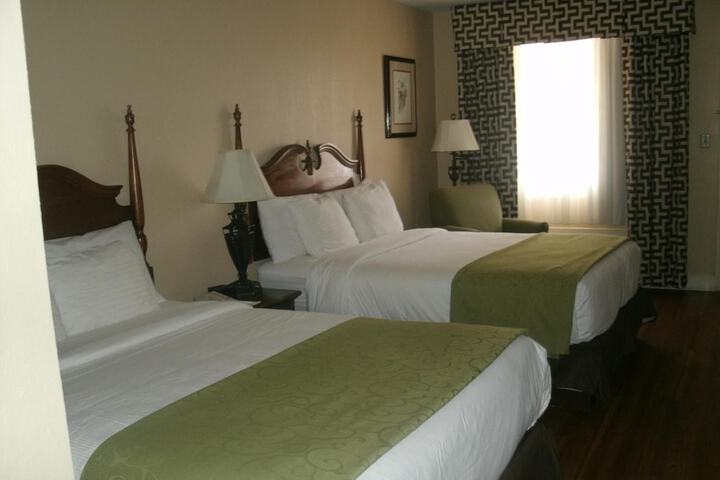 Room 35 of 52