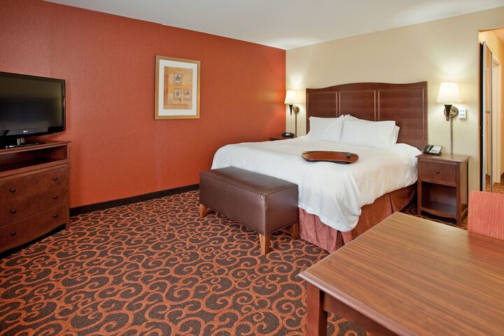Hampton Inn & Suites Dickinson
