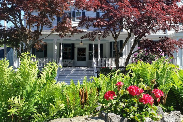 Moseley Cottage Inn & Town Motel