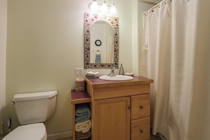 Denali Primrose B & B