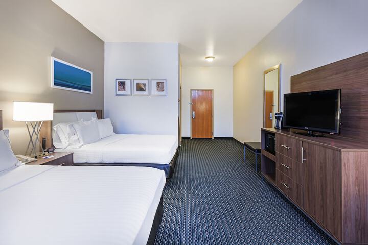 Room 15 of 39