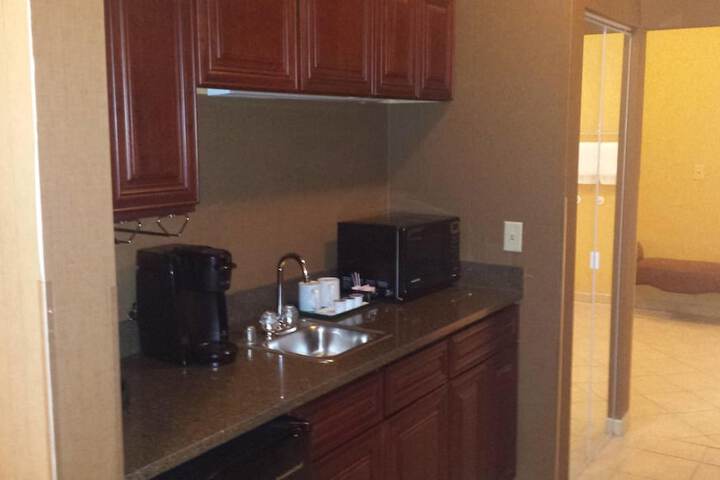 Town & Country Inn and Suites