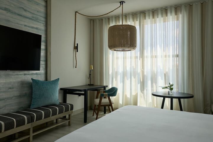 Room 21 of 101