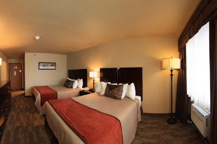 Room 21 of 37
